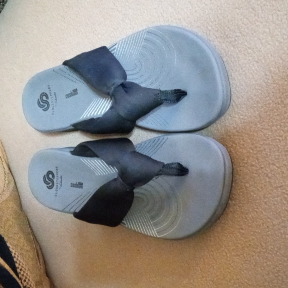 Cloudsteppers by Clarks sandals 8